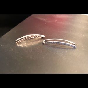 Ear crawler earrings